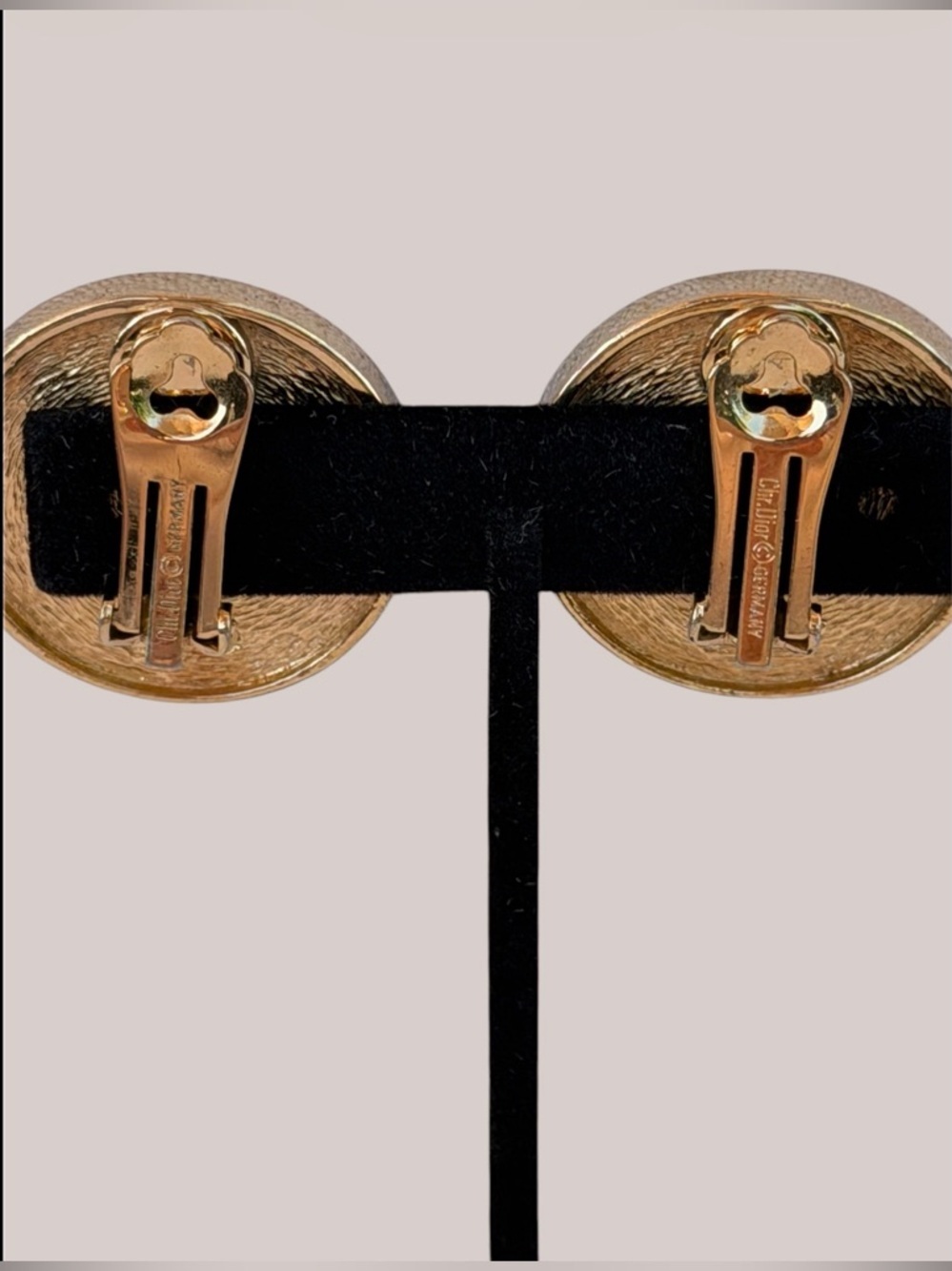 Christian Dior Vintage 1980’s Logo Gold Clip Coin Earrings 1.25” Round Statement - Picture 6 of 13